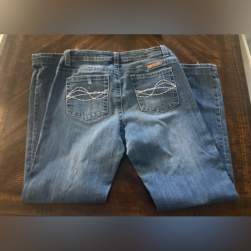 Cowgirl Tuff Women's Ripped Denim Jeans - Picture 2 of 3
